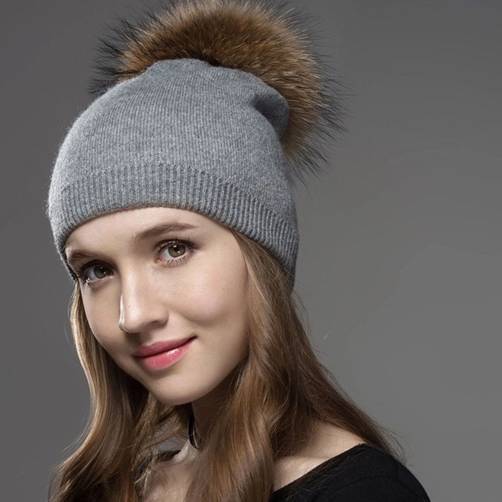 A New Raccoon Hat - Picture 2 of 4